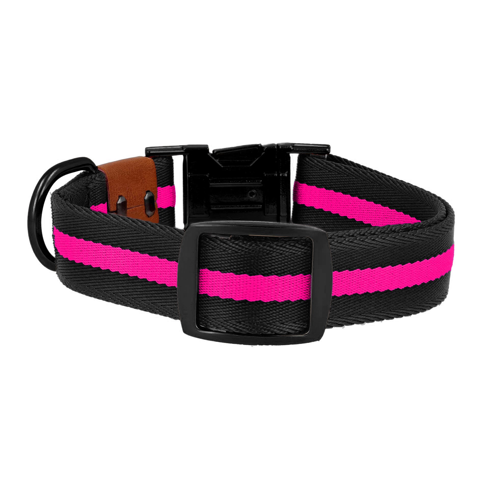 dog collar in black and pink color black metal accessories back